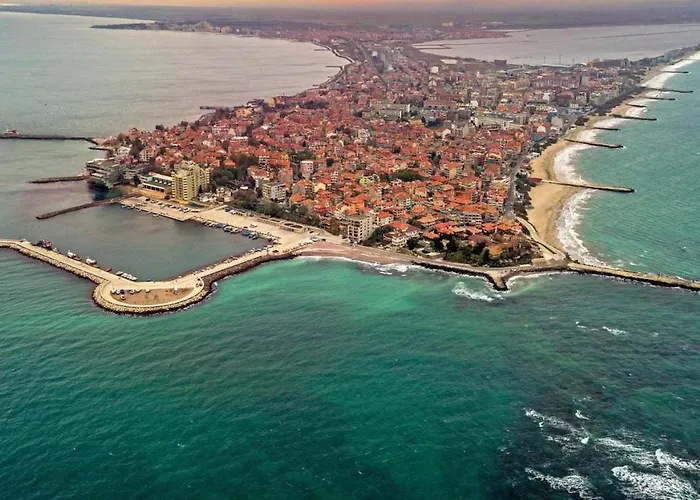 Affittacamere Tia Maria Is Situated In The Southern Part Of The Sunny