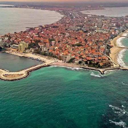 Pensionat Tia Maria Is Situated In The Southern Part Of The Sunny